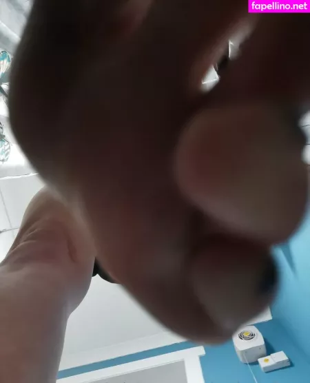 Kaybeesfeets OnlyFans Thumbnail #rEyE5cZNtq