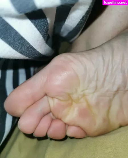 Kaybeesfeets OnlyFans Thumbnail #s9aAaWyPbZ