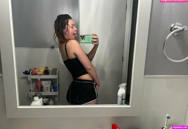 Kaybradley420 OnlyFans Thumbnail #LmGy17pzOC