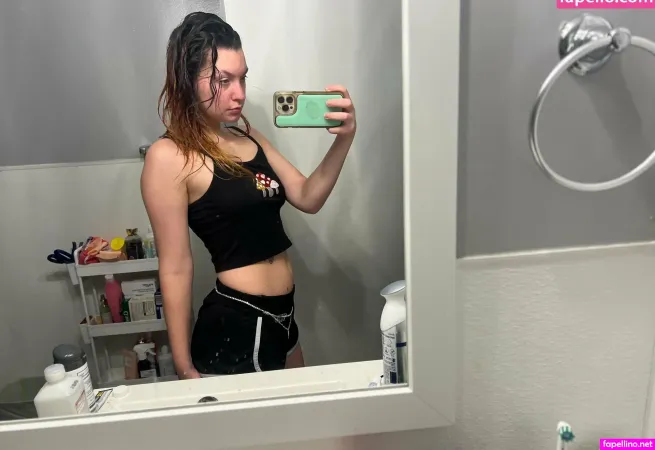 Kaybradley420 OnlyFans Thumbnail #OWIU7exo1U