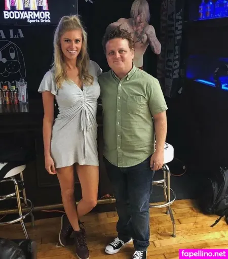 Kayce Smith OnlyFans Thumbnail #yi5TnKh7A3