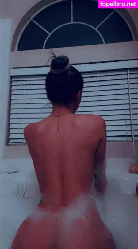 Kaydolll 1 OnlyFans Thumbnail #OZoJ2O1Icy