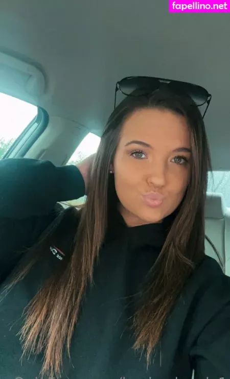 Kaykaylovely1 OnlyFans Thumbnail #vVv4VoMLof