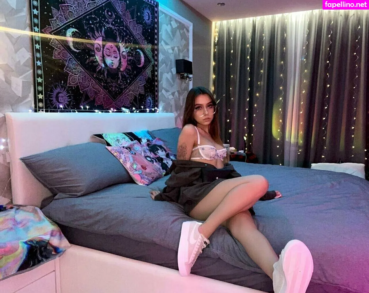 almost-kayla, kaylakula_ Nude Leaked OnlyFans Photo #3cxAv6uoVC