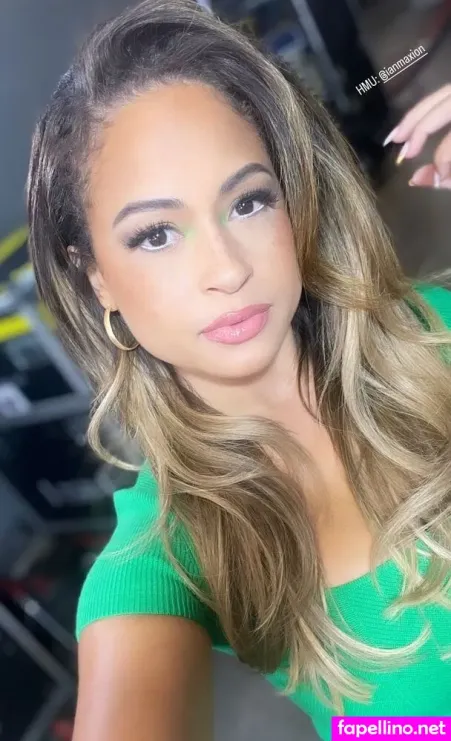 Kayla Braxton OnlyFans Thumbnail #y2XVieeUT8