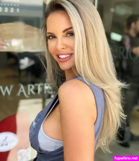 Kayla Collins OnlyFans Thumbnail #3d5Fxedfgi