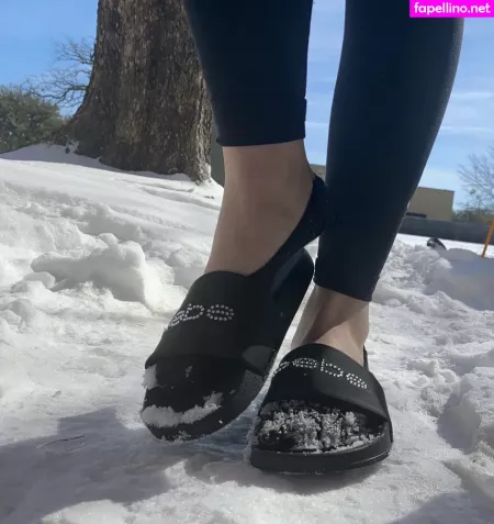 Kayla Footsie OnlyFans Thumbnail #UdR8SvYFO0