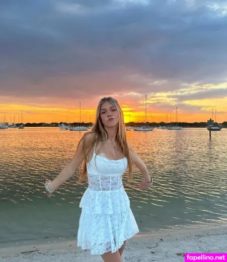 Kayla Fruit OnlyFans Thumbnail #1wQJDsdYL7