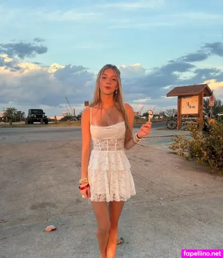 Kayla Fruit OnlyFans Thumbnail #KVJjiP7Q8k