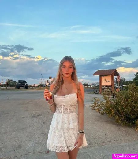 Kayla Fruit OnlyFans Thumbnail #LBAE7oZN7P