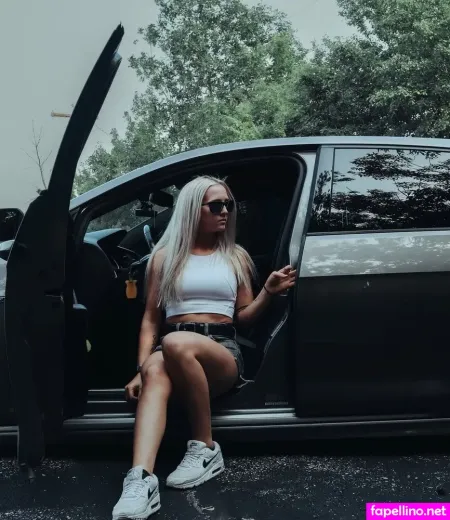 Kayla Kolben OnlyFans Thumbnail #0eGMv9RCvm