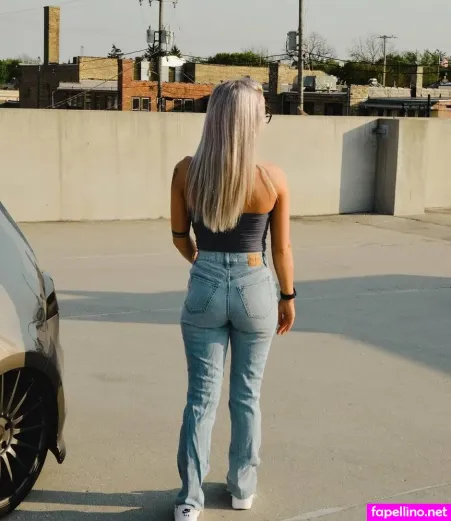 Kayla Kolben OnlyFans Thumbnail #9guQ8rHNwp