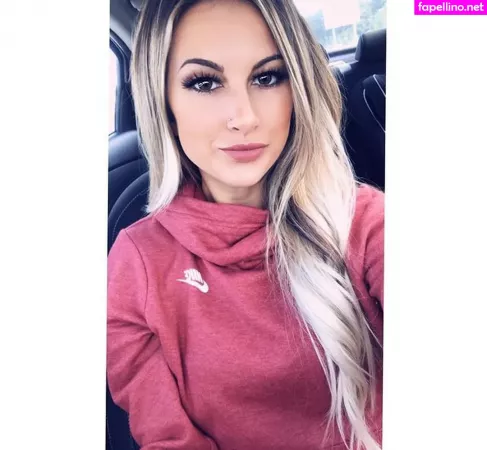 Kayla Lynne Hilton OnlyFans Thumbnail #3dkKthFlDv