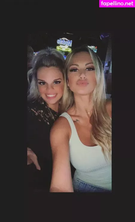 Kayla Lynne Hilton OnlyFans Thumbnail #jpojvNGD5v