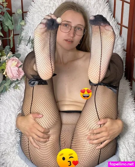 Kayla Sweet 19 OnlyFans Thumbnail #zriZ99n7uf