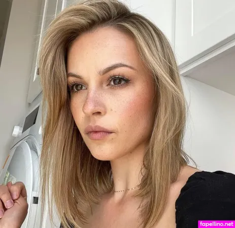 Kayla Wallace OnlyFans Thumbnail #JW45xKalnP