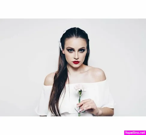 Kayla Wallace OnlyFans Thumbnail #oFl1b8oPnj