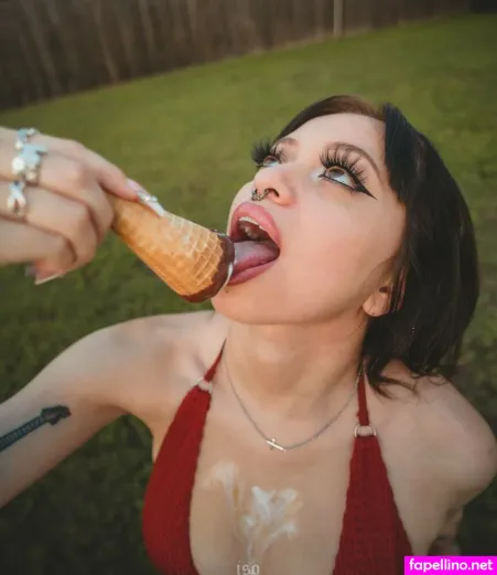 Kayla Ynez OnlyFans Thumbnail #8VVv1D49BT