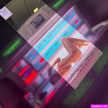 Kaylaaaax OnlyFans Thumbnail #Q0ezv35mj9