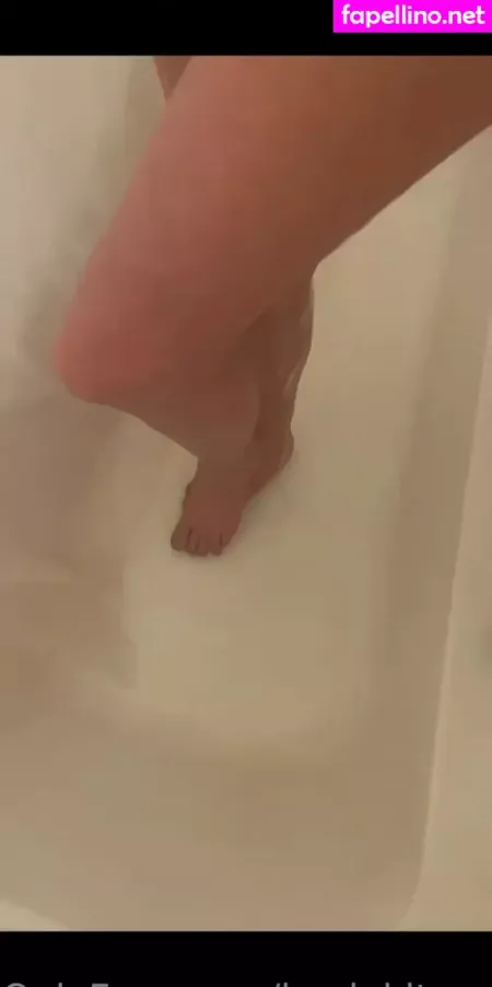 Kaylakitsune OnlyFans Thumbnail #FnOkKhzAgQ