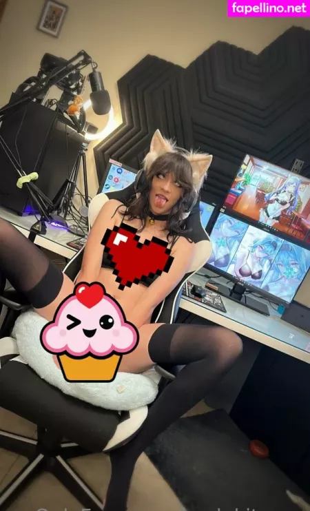 Kaylakitsune OnlyFans Thumbnail #YFCV8BKSdi