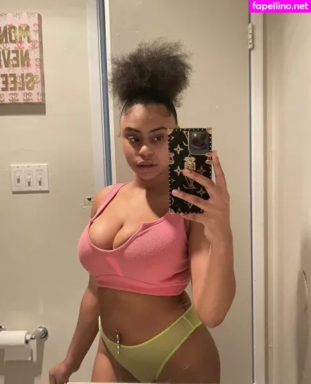 Kaylalebombbb OnlyFans Thumbnail #NqmBL0ZRSy