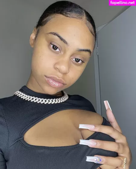 Kaylalebombbb OnlyFans Thumbnail #WILxEOguWt