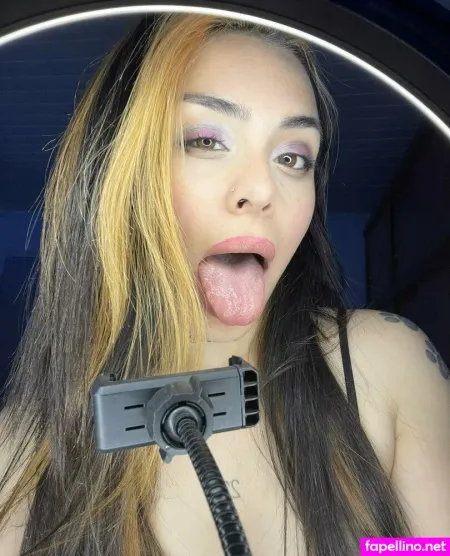 Kaylaninewman OnlyFans Thumbnail #HYCJEX8d59