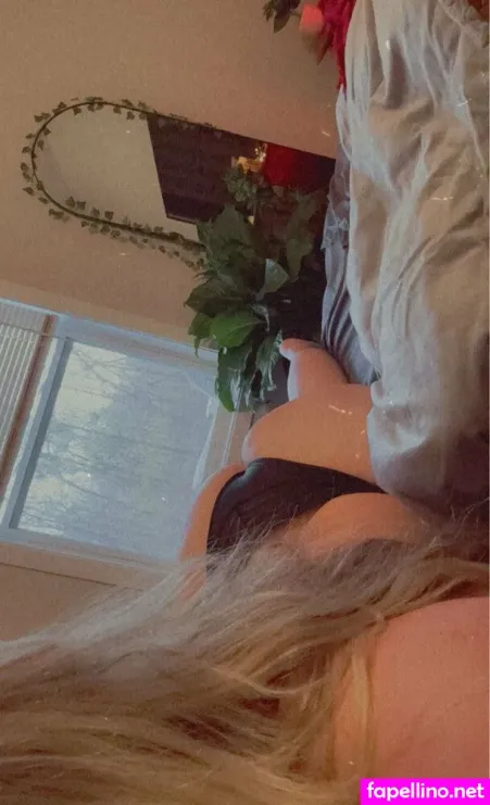 Kaylawhitby OnlyFans Thumbnail #CbAKJWXfCD