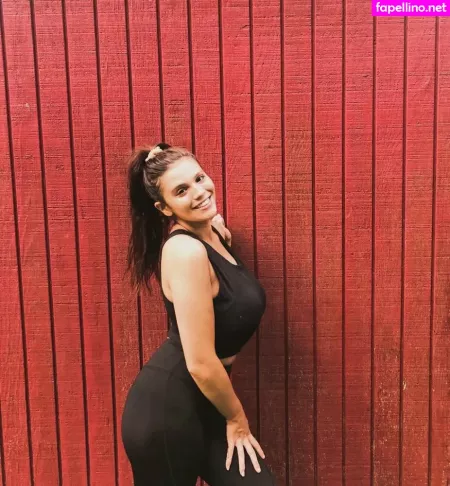 Kaylee Burnett OnlyFans Thumbnail #F2cDwYULMX