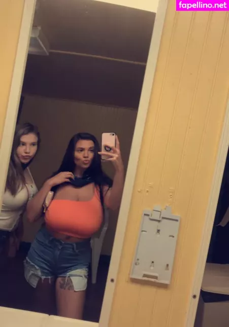 Kaylee Burnett OnlyFans Thumbnail #W8pSp7zHq0