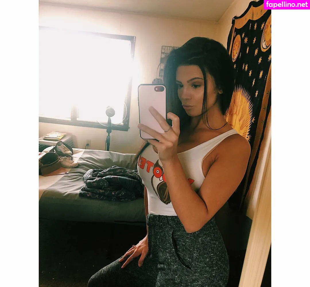 kayleeeburnett, kayybbyy, kayyburnett Nude Leaked OnlyFans Photo #pKs8xVcxku