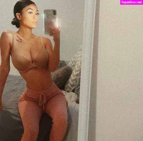 Kaylinaeileennn OnlyFans Thumbnail #IL21TzG0N3