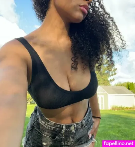 Kaylinbradshaw OnlyFans Thumbnail #njmtYk5Cax