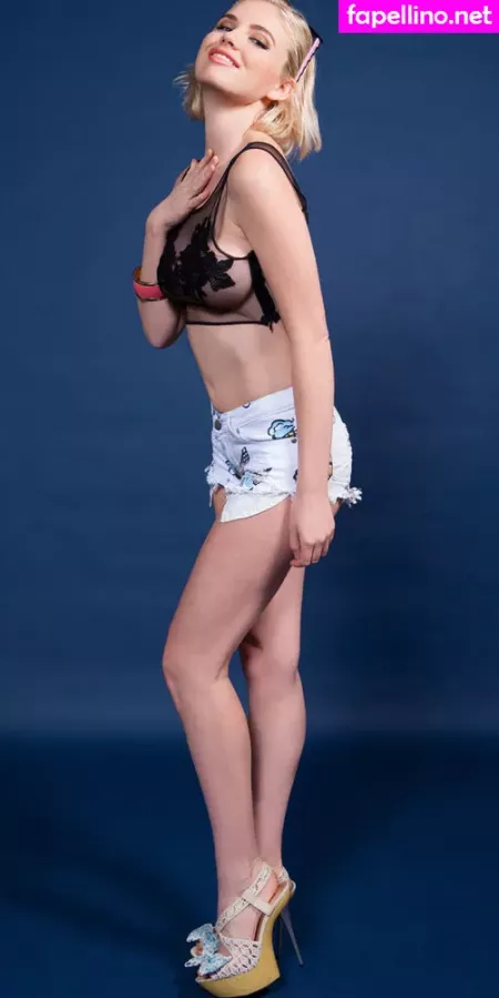 Kayslee Collins OnlyFans Thumbnail #wLIS9Q816C