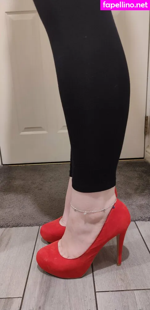 katiesfeets, kayties_feet Nude Leaked OnlyFans Photo #GHS68JC3kK