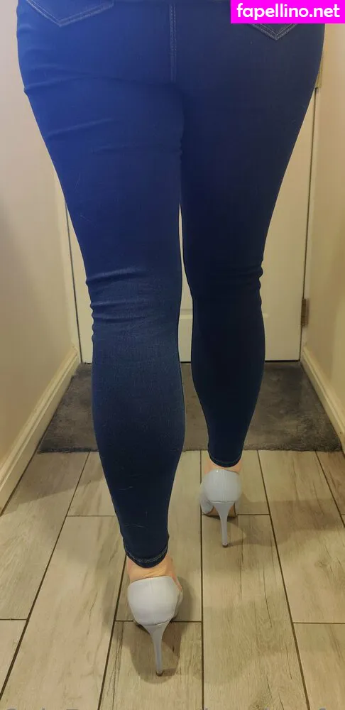 katiesfeets, kayties_feet Nude Leaked OnlyFans Photo #M4uiQ3nrY0