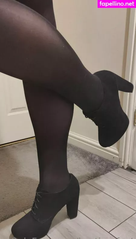 Kayties Feet OnlyFans Thumbnail #VSXXj1L6Mo