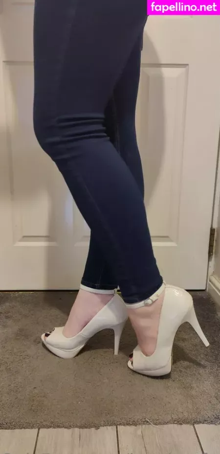 Kayties Feet OnlyFans Thumbnail #aM11wYmBJQ