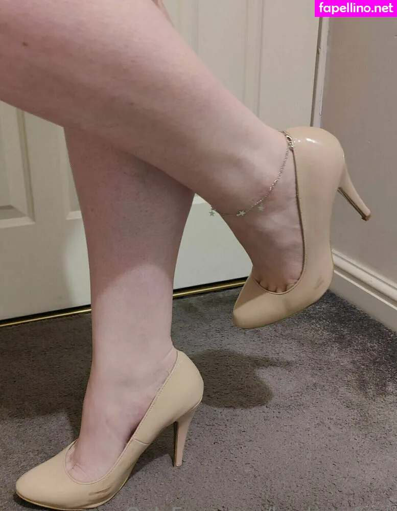 katiesfeets, kayties_feet Nude Leaked OnlyFans Photo #qoctrugVGo