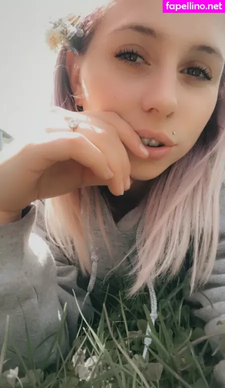 Kayy Lovee OnlyFans Thumbnail #WPbxcqA1zj