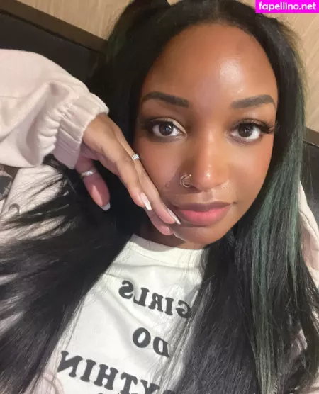 Kayyybearfree OnlyFans Thumbnail #0uBziQ6tE1