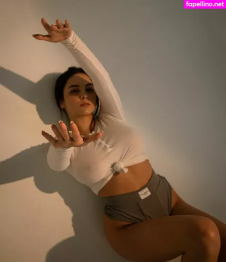 Kazarian Oleksandra OnlyFans Thumbnail #biTnmZniie
