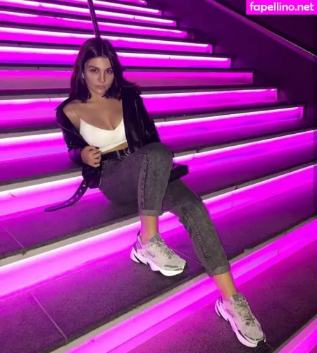 Kazarian Oleksandra OnlyFans Thumbnail #hVVh7SUaMo