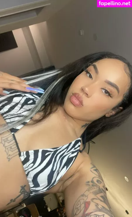Kbabyyyxxx OnlyFans Thumbnail #EahfFvxej6