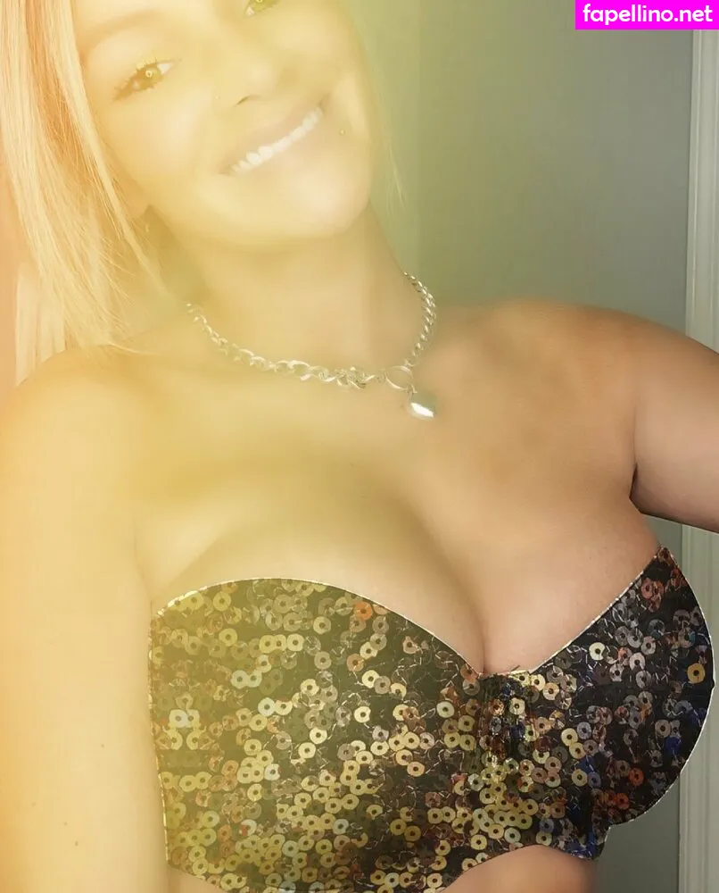 kbaecutie1, kit_kat1413 Nude Leaked OnlyFans Photo #CHAdHEmlQg