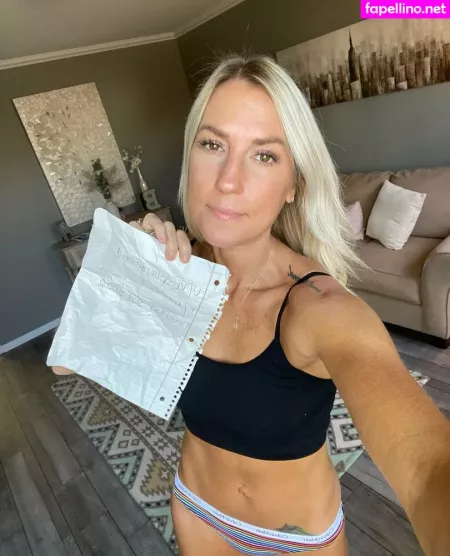 Kbsexualplayground OnlyFans Thumbnail #FbS9nUo9Pd