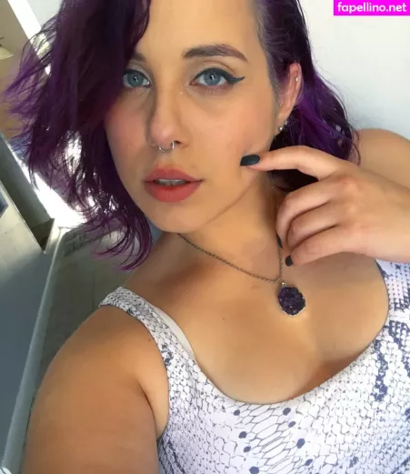 Kcosplayersiren OnlyFans Thumbnail #gji4Ed6jiM