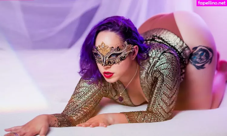 Kcosplayersiren OnlyFans Thumbnail #vYWjWdDeTg