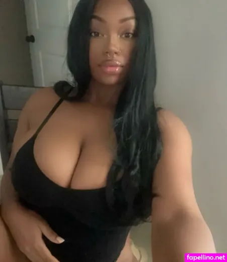 Kcurieuse OnlyFans Thumbnail #vzp93iidkM